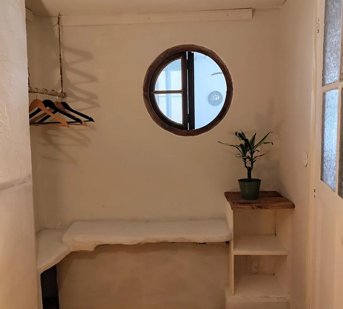 Appartement Lueur Locale Correns France